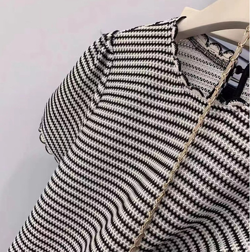 Women's Summer New Chanel Style Fringe Striped Top with Design Sense, Unconventional and Slimming, Regular Shoulder Short Sleeve T-shirt
