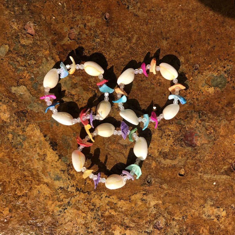 Conchas naturales conchas pulseras collares diy fresco versátil joyería correa de mano tienda artesanía característica fuente