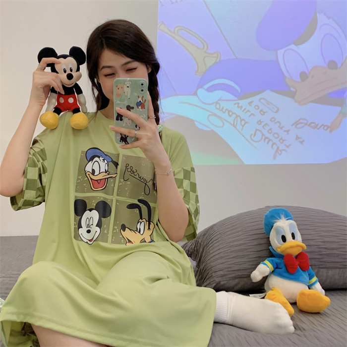 2024 pijamas de verano pijamas de chicas dibujos animados largo hilo de manga corta chaqueta en vivo ropa doméstica mayorista