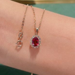 Artificial Pigeon Hemoglobin Pendant 18K True Gold Set Cultivated Diamond Ruby Necklace