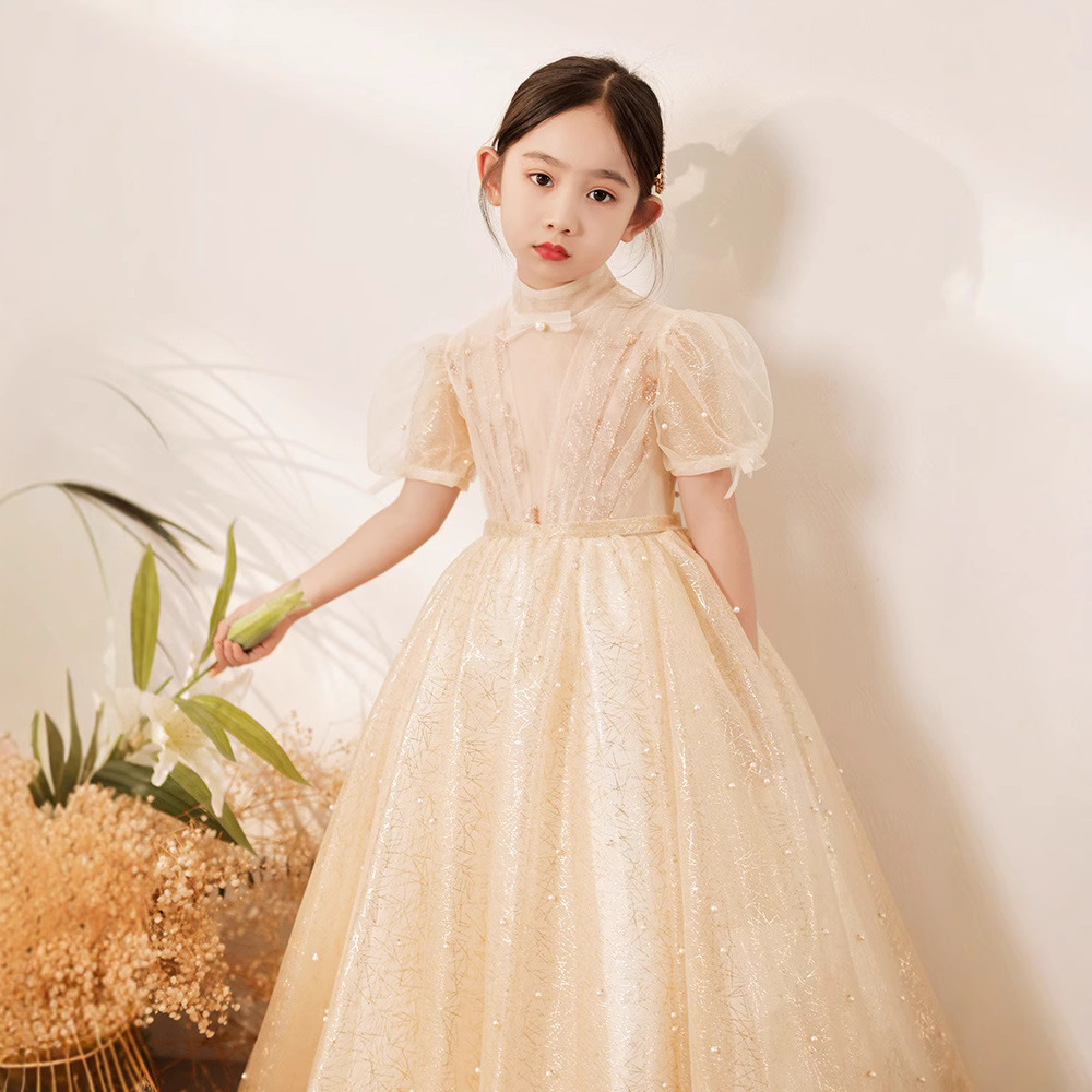 Весеннее вечернее платье, наряд маленькой принцессы, юбка, наряд для музыкальных выступлений, яркий броский стиль, благородный крой