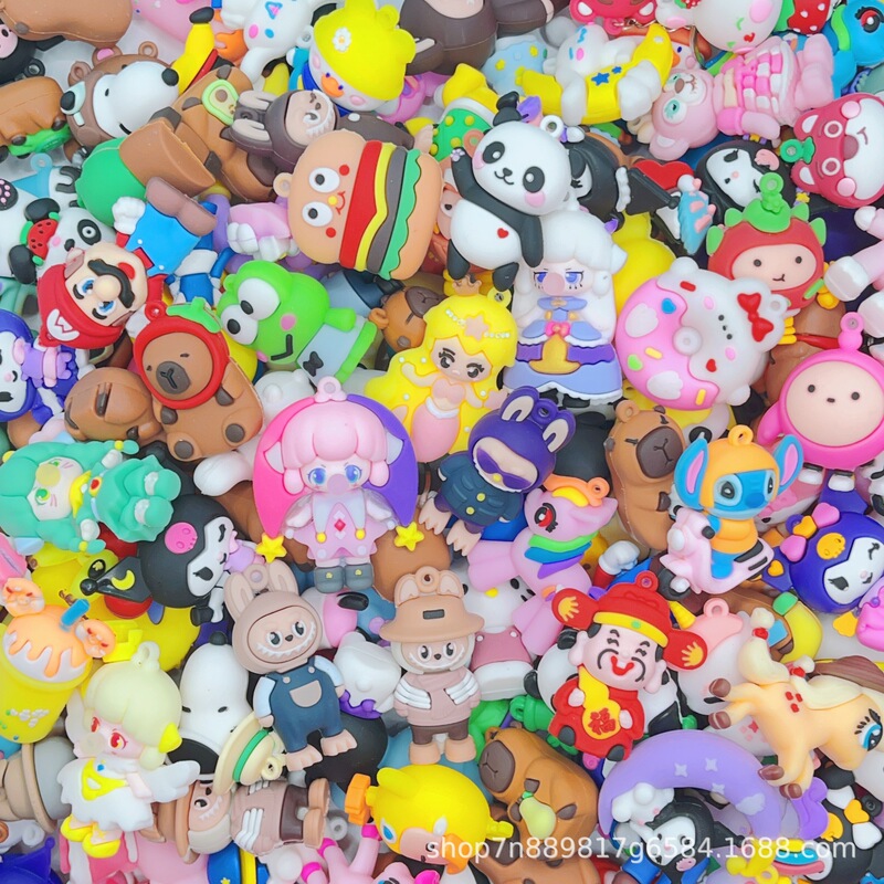 Cartoon Keychain Trendy Soft Plush Doll Mixed Styles Children's Bag Pendant Cheap Small Gifts Wholesale Cartoon Keychain Trendy Soft Plush Doll Mixed Styles Children's Bag Pendant Cheap Small Gifts Wholesale