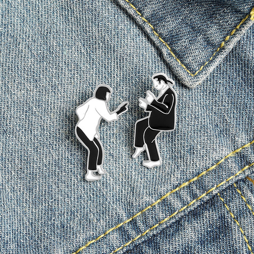 Creative Black and White Punk Cartoon Pin, Pulp Fiction Novel Character Costume Backpack Decoration Alloy Badge