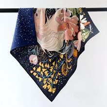卡通白马韩版双面2025新款真丝羊毛围巾气质减龄高档丝毛中方巾