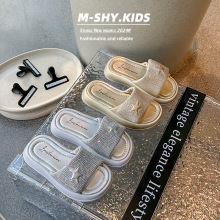 水钻星星魔术贴奶茶色爆款拖鞋女2024夏新款露趾百搭休闲凉拖儿童