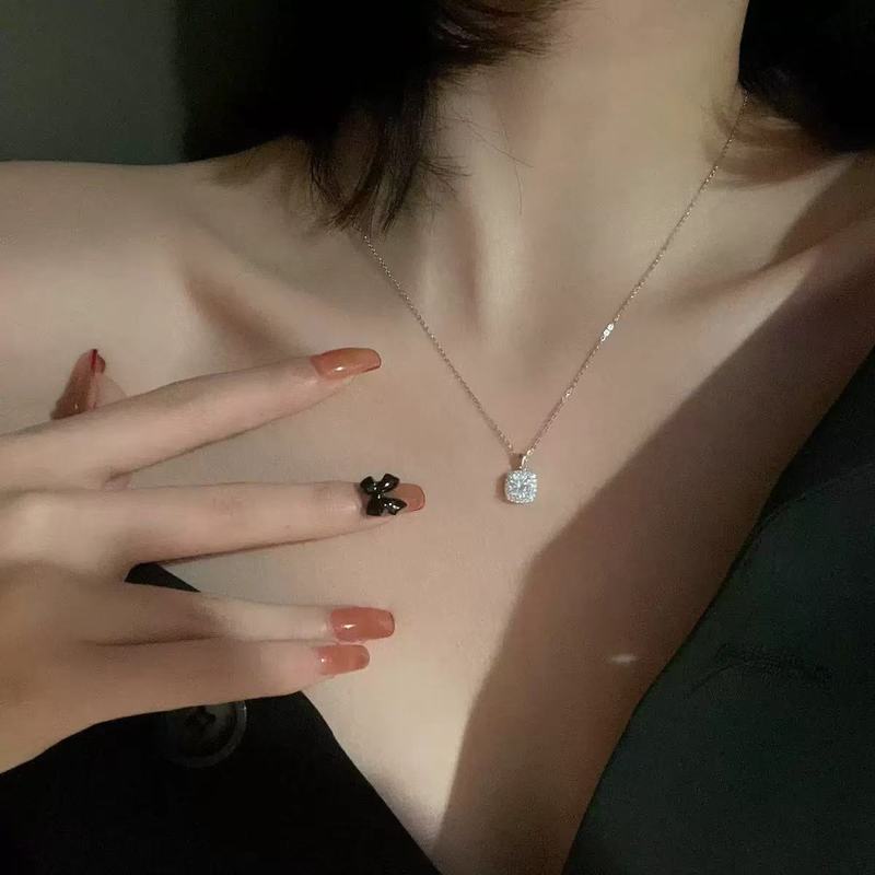 s999纯银小方块锆石项链轻奢时尚方糖锁骨链新款小众女高级感|undefined
