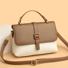 高级感牛皮纹小方包2024真皮女包单肩包经典单箭头拼接邮差斜挎包