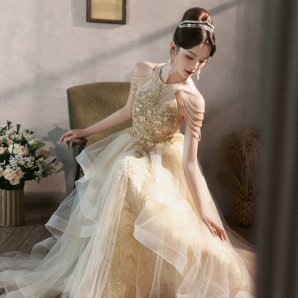 Champagne-Colored Evening Dress for Women, Elegant and Luxurious, Perfect for Banquets, Summer Events, Hosts, with a High-End and Niche Design for Adults