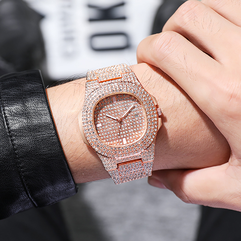 European and American hip-hop elements, fashionable diamond-filled men's and women's watches, men's square large gold watches, fashionable steel belt quartz watches
