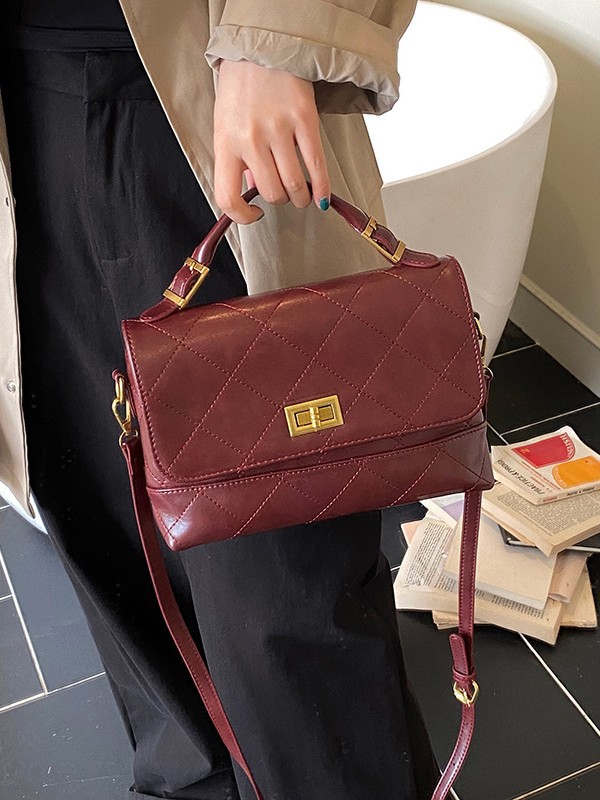 Bolso para mujeres 2025 nueva moda moda bolso portátil de cadena de diamante bolso cuadrado de mano alta humedad versátil bolso de mochila