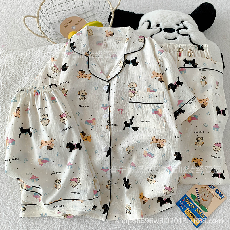 Pajamas de tres piezas de torta de oso para mujeres de verano, pantalones de manga corta, nubes de algodón adorable, viento en 2025 nueva ropa para el hogar