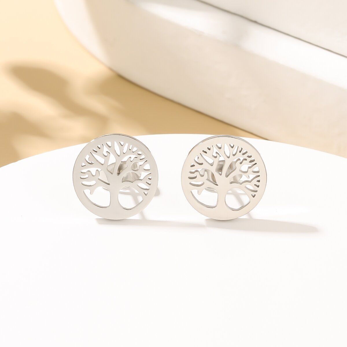 Title 8, Ladies Round Lucky Life Tree Earrings Beautifu...