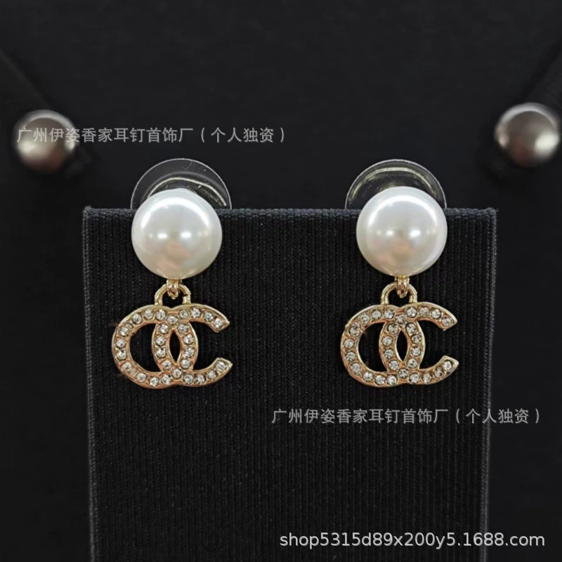 Сережки-перлы с буквами, аксессуар, стиль Chanel, высококачественный стиль, образец серебро 925
