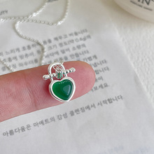 爱心锁项链饰品女轻奢祖母绿锆石秋冬锁骨链简约气质颈链批发潮