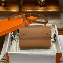 2025新款真皮女包EP手掌纹邮差包迷你小方包单肩斜跨女包跨境批发