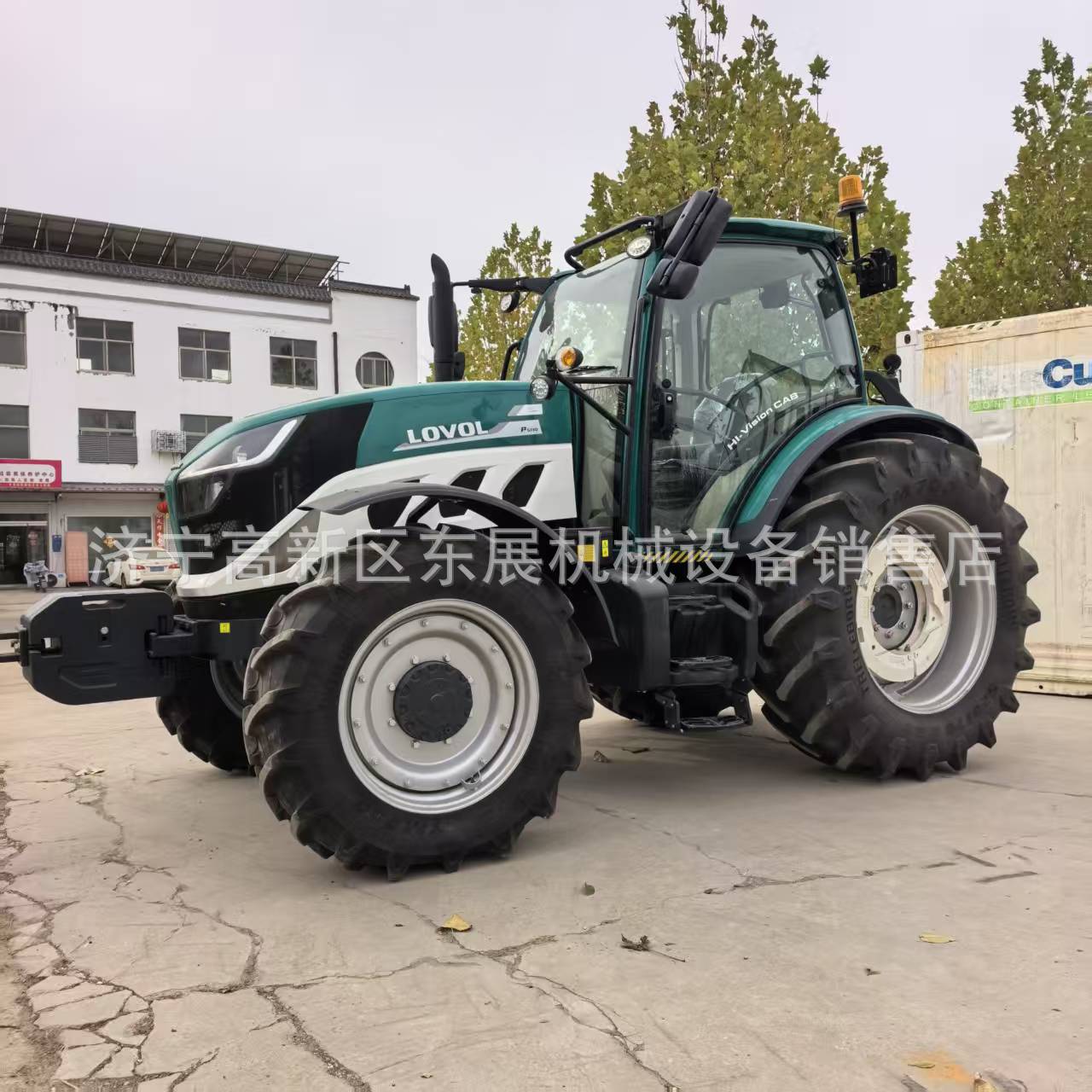 跨境供应出口四驱拖拉机 多用途四轮多缸拖拉机 阿波斯拖拉机