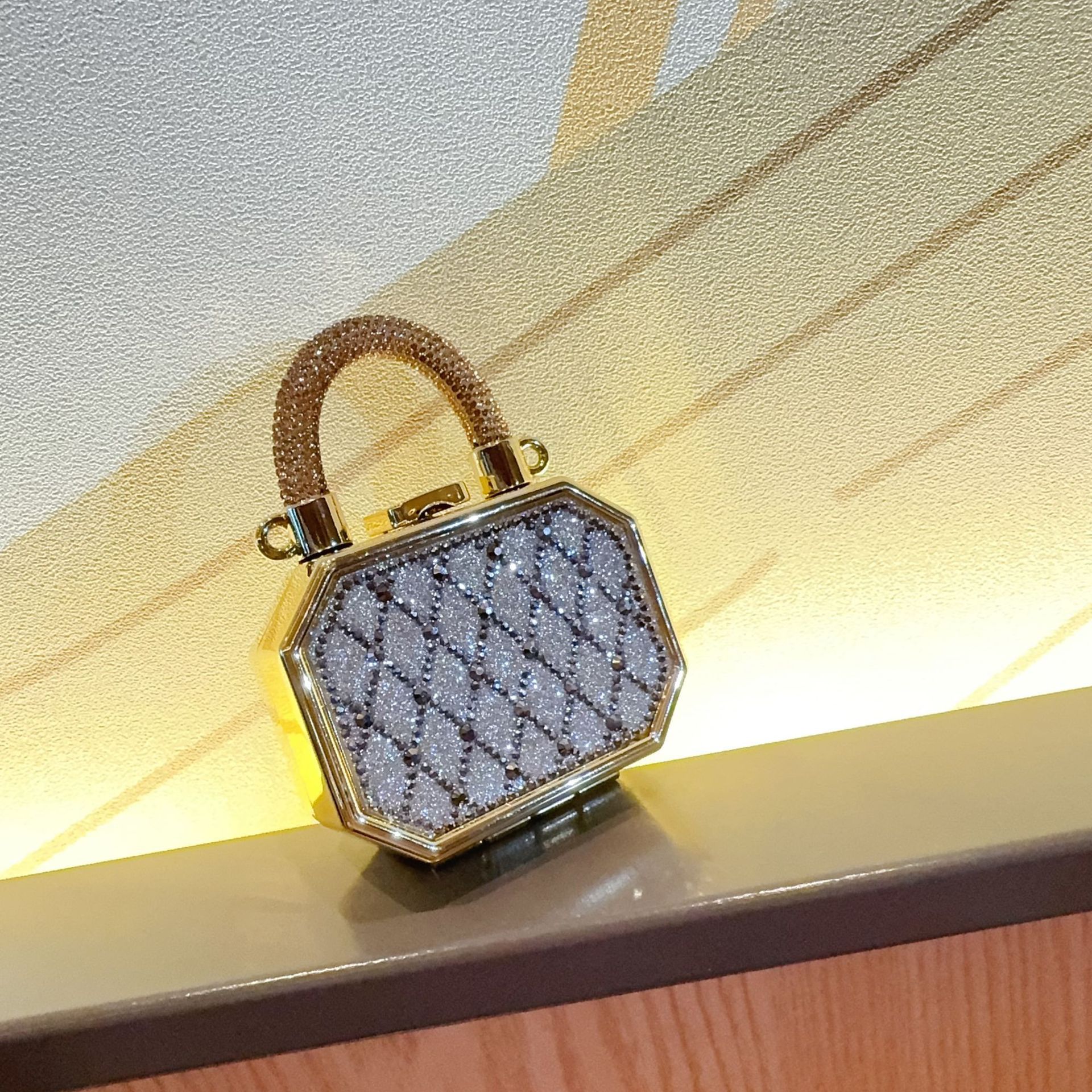 Mini borsa estiva in acrilico per donne e bambini con decorazioni in strass, elegante borsa dal design transfrontaliero unico_voghion.com