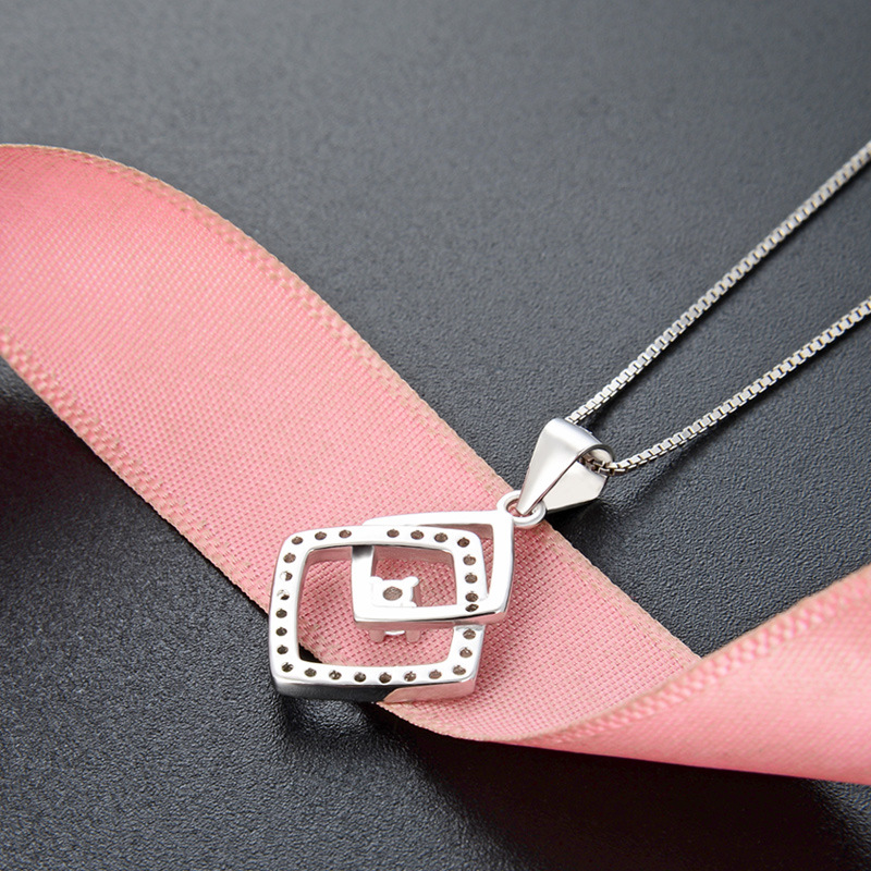 Estilo japonés y coreano s925 collar de diamantes de plata diseño creativo colgante de diamante de las mujeres de la cadena de la clavícula de costura