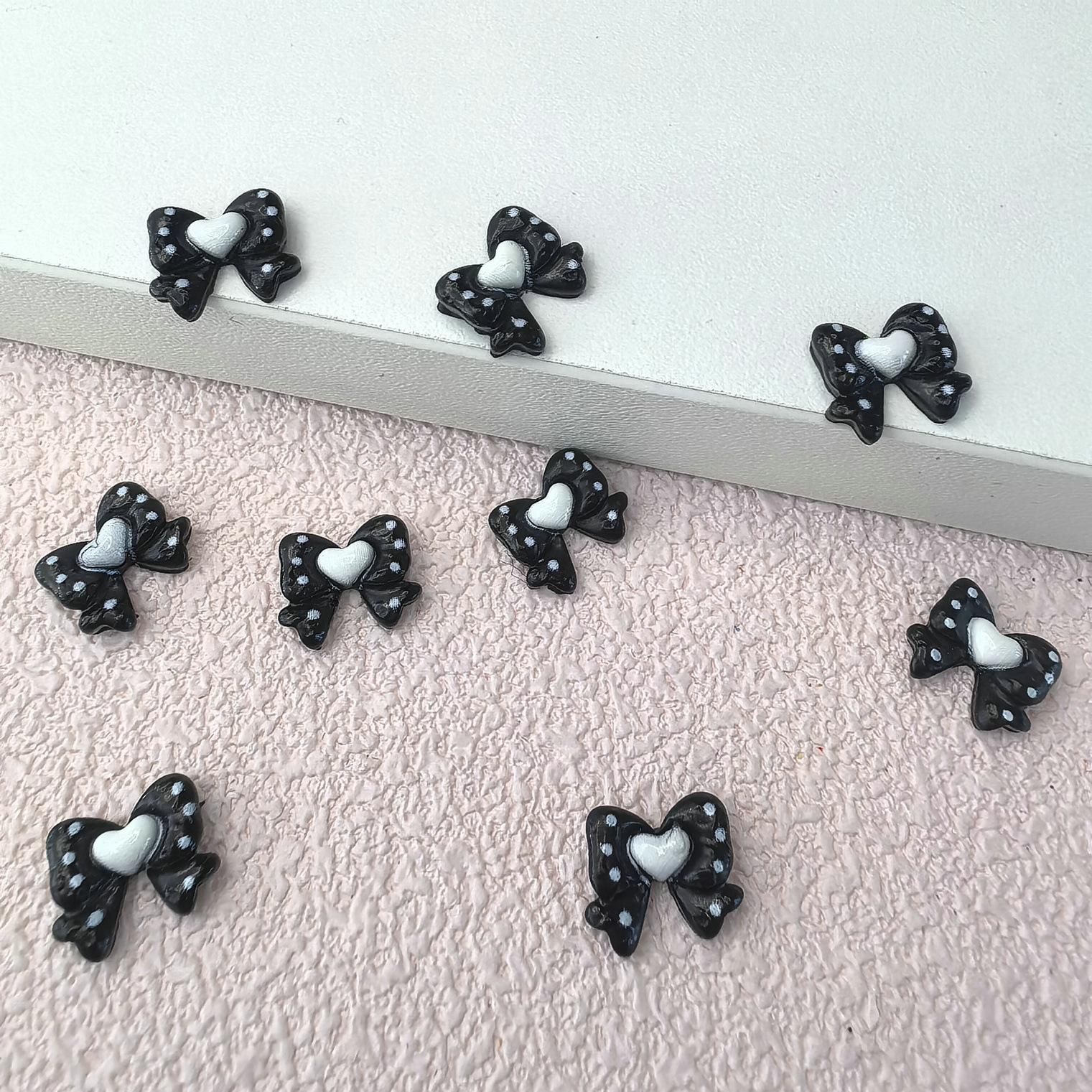 跨境米奇头爱心蝴蝶结美甲饰品批发美国澳洲加拿大韩国欧洲000