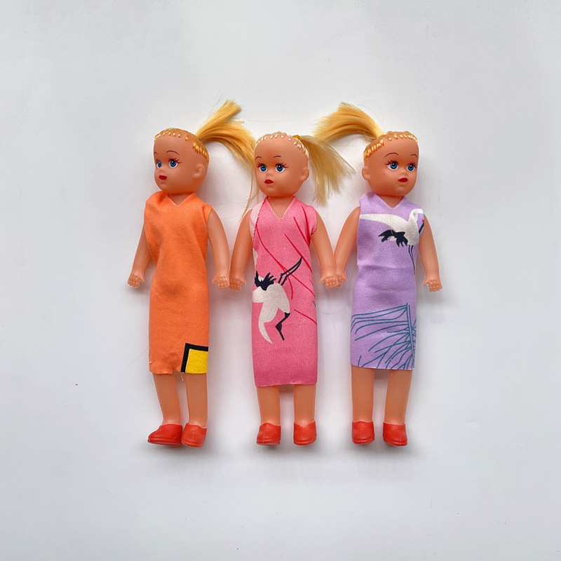 Bolso de la muñeca OPP solo barato Lele Barbie Muñeca Chica Juguete niños gordos puesto empuje 1 yuanes comercio exterior