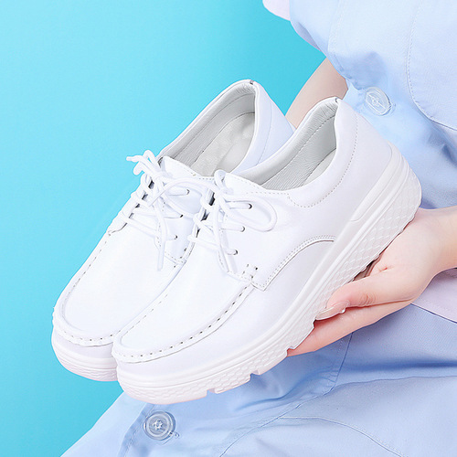 New nurse shoes women's soft-soled casual leather shoes with laces lightweight black and white work shoes factory wholesale