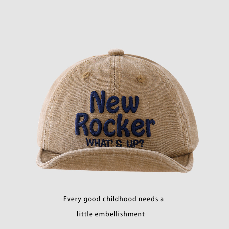 Bebé blando gorra de lengua 2025 primavera y otoño nueva letra bordada gorra de aire extranjero bebé gorra de béisbol al aire libre