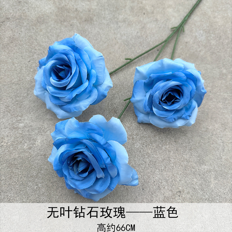 Rosa de diamante azul