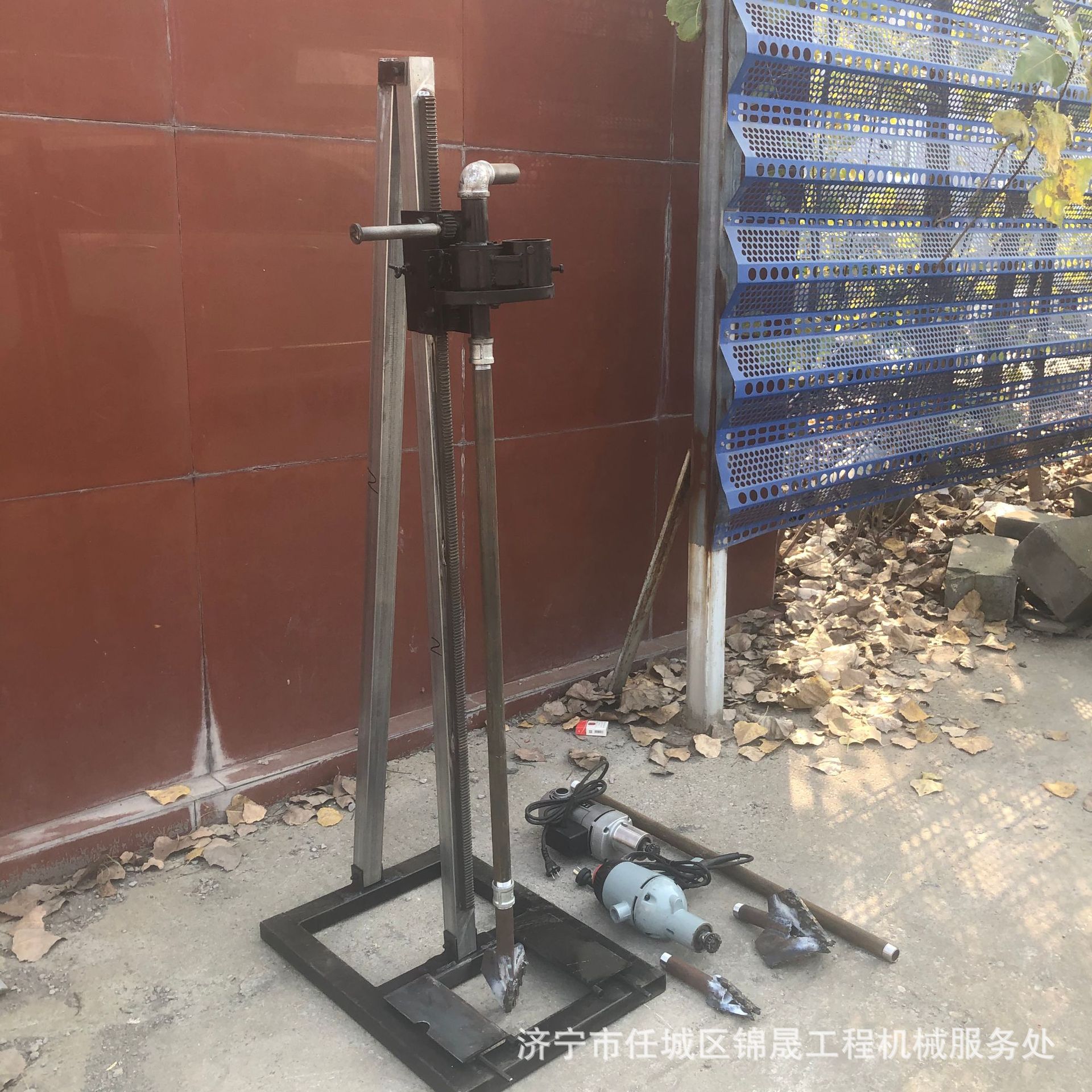 沙土地60米钻井设备小型电动打井神器越南出口家用吃水井电动钻机