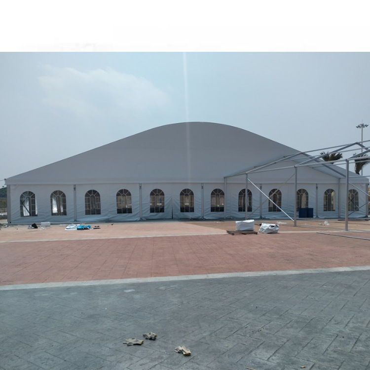 Tienda curvada tienda arco columna curvada tienda de aleación de aluminio boda en forma de melocotón tienda de hangar de almacenamiento de actividad comercial