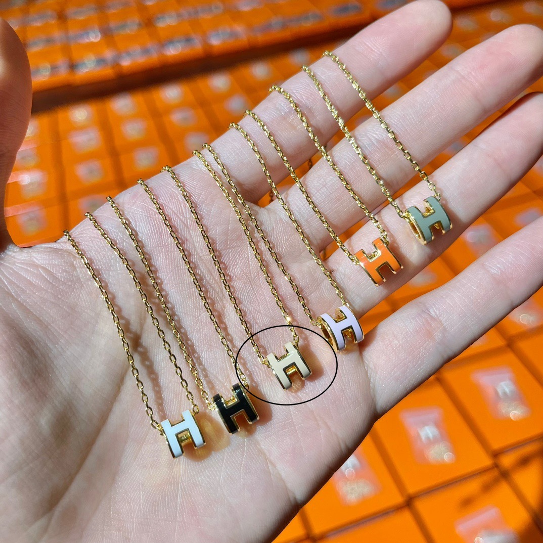 Gold color - milk tea color