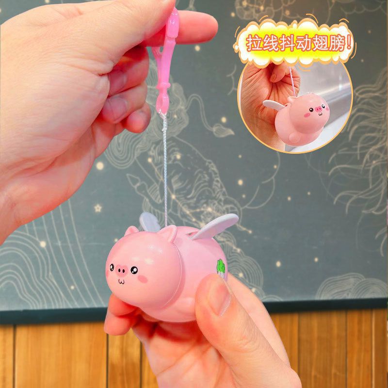 핑크 작은 비행 돼지