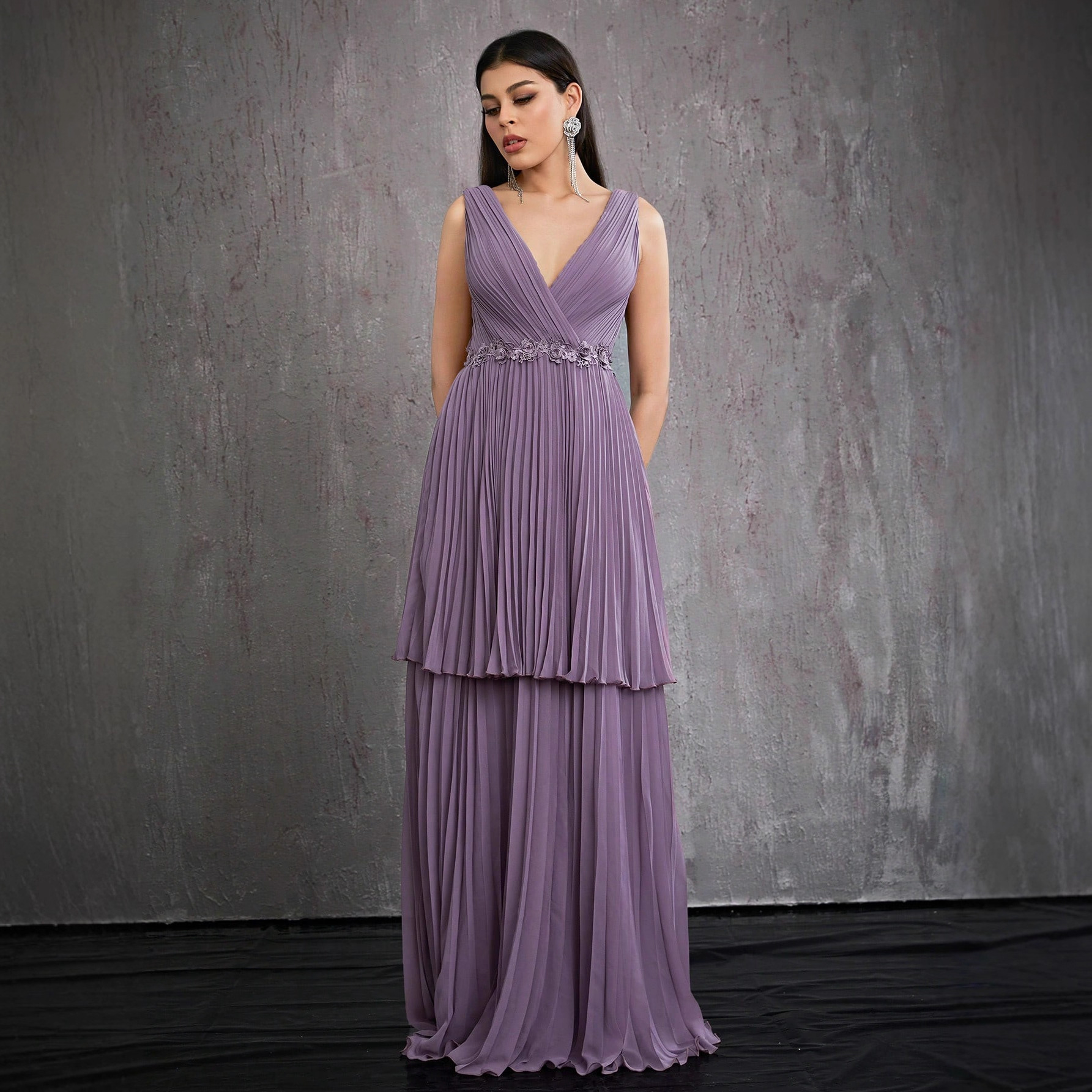 Europa y América V-collar vestido de baile vestido de pastel vestido laminado vestido de anfitrión elegante temperamento vestido vestido largo mujer