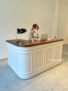 L-Shaped Corner Cashier Logo Cigarette Cabinet White Store Corner Bar Cashier Commercial Small Cake Counter