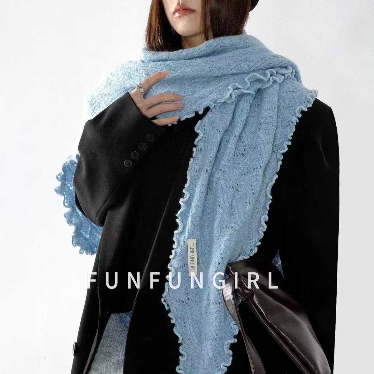 Autumn and Winter Wool Scarf Triangular Shawl Knitted Hollow-Out Light Luxury High-End Feel Shawl for Women Outerwear Travel Ethnic Style Cape