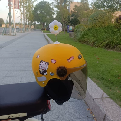 Motosiklet kaskı (dəbilqə): electric car motorcycle four seasons universal - black-long-orange-no-11-white-flower-1-5-years-old-ear-protection-jz