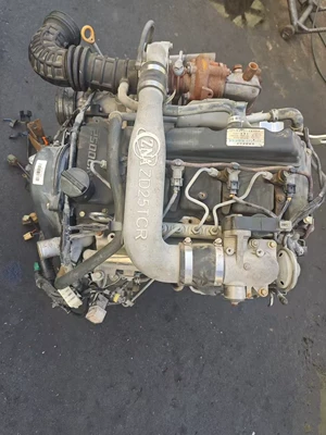 Ruiqi Zd25 Paladin D22 – Engine assembly