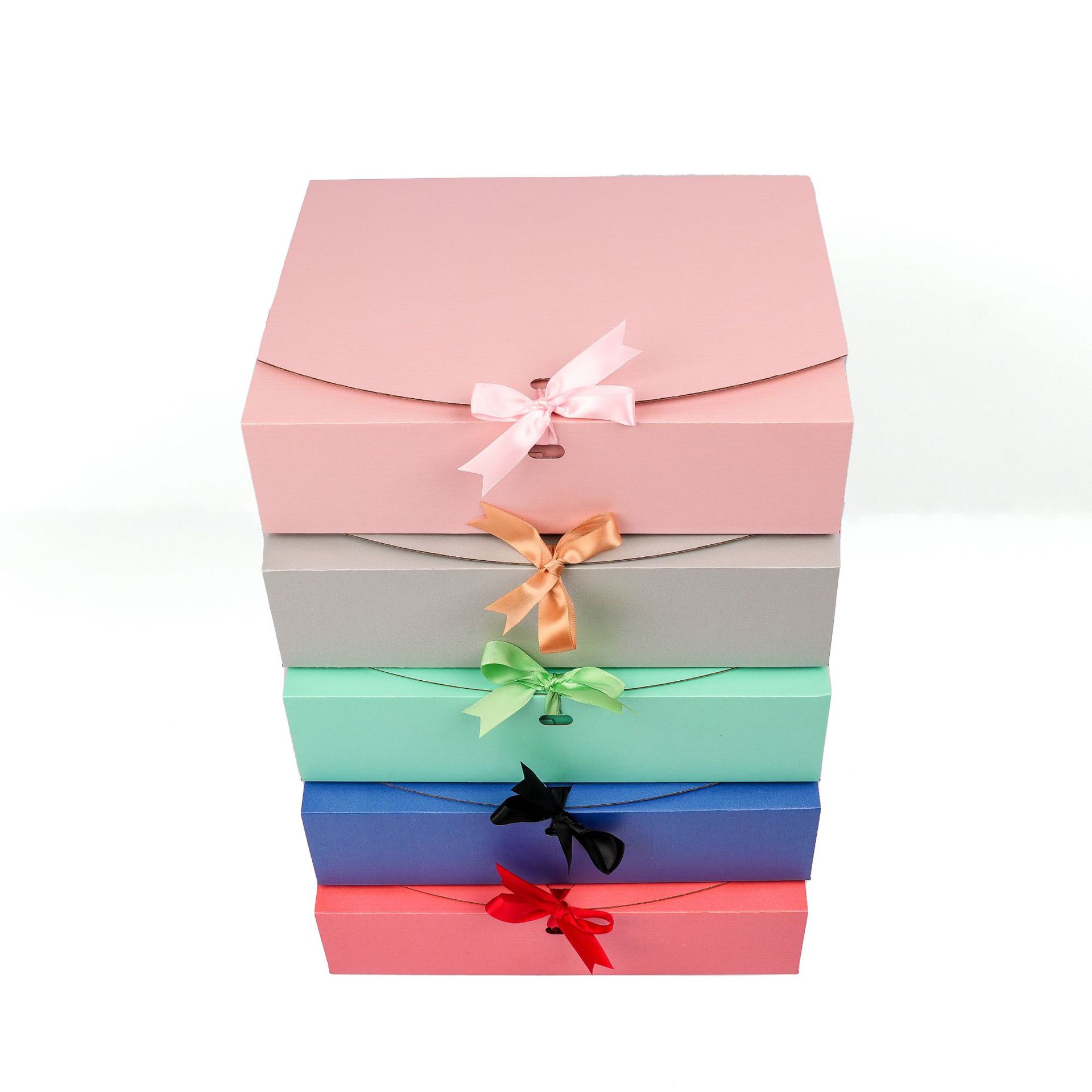 Caja de avión de color extra duro, caja de embalaje de lazo, ropa interior, accesorios de ropa, logística urgente, embalaje de comercio electrónico, caja de papel en stock