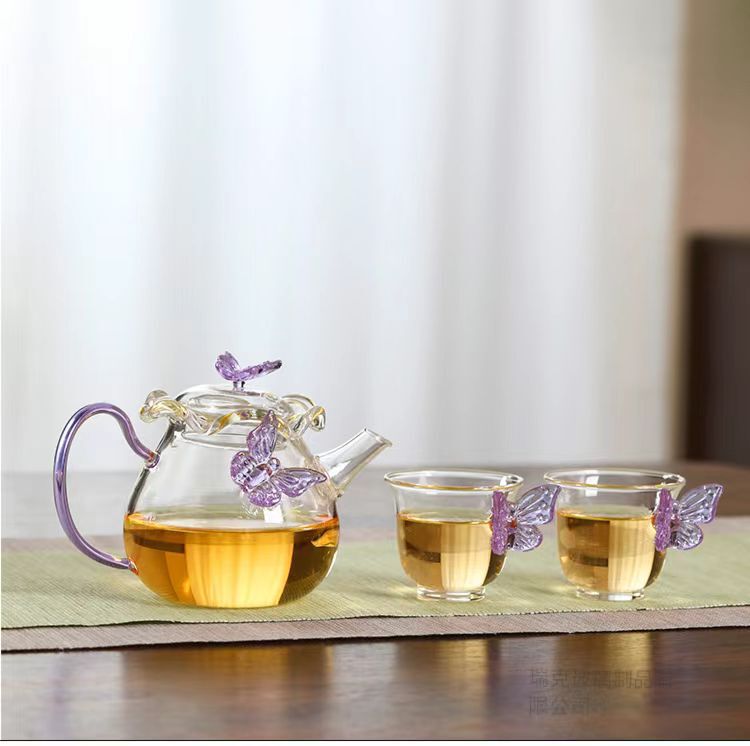 High Borosilicate Glass Butterfly Household Kung Fu Tea Set suit Women's Three-dimensional Teapot Wholesale Tea Water Separation High Borosilicate Glass Butterfly Household Kung Fu Tea Set suit Women's Three-dimensional Teapot Wholesale Tea Water Separation