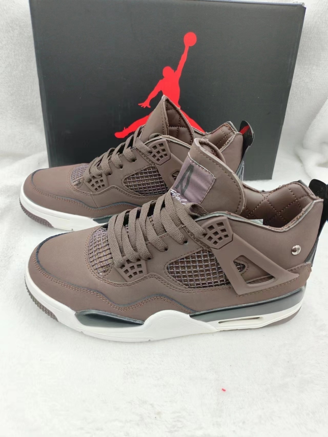 Jordan 4 Retro SP A Ma Maniére Violet Ore DV6773-220