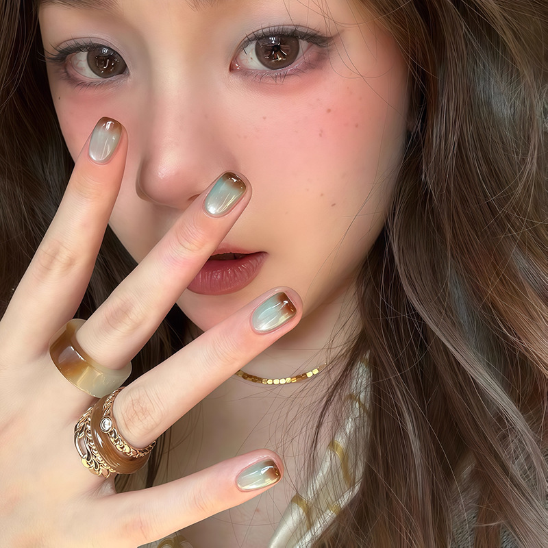 【Lakefront Chestnut】Blue Glass Bead Cat Eye Simple Coffee Color French Style Whitening Short Handmade Nail Stickers 【Lakefront Chestnut】Blue Glass Bead Cat Eye Simple Coffee Color French Style Whitening Short Handmade Nail Stickers