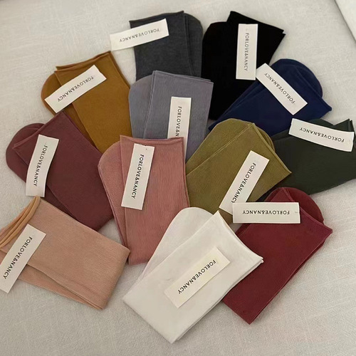Love and Nancy Thirteen Lines 2025 Summer Simple Trendy Skin-friendly Soft Plain Color Elastic Socks for Women 14923