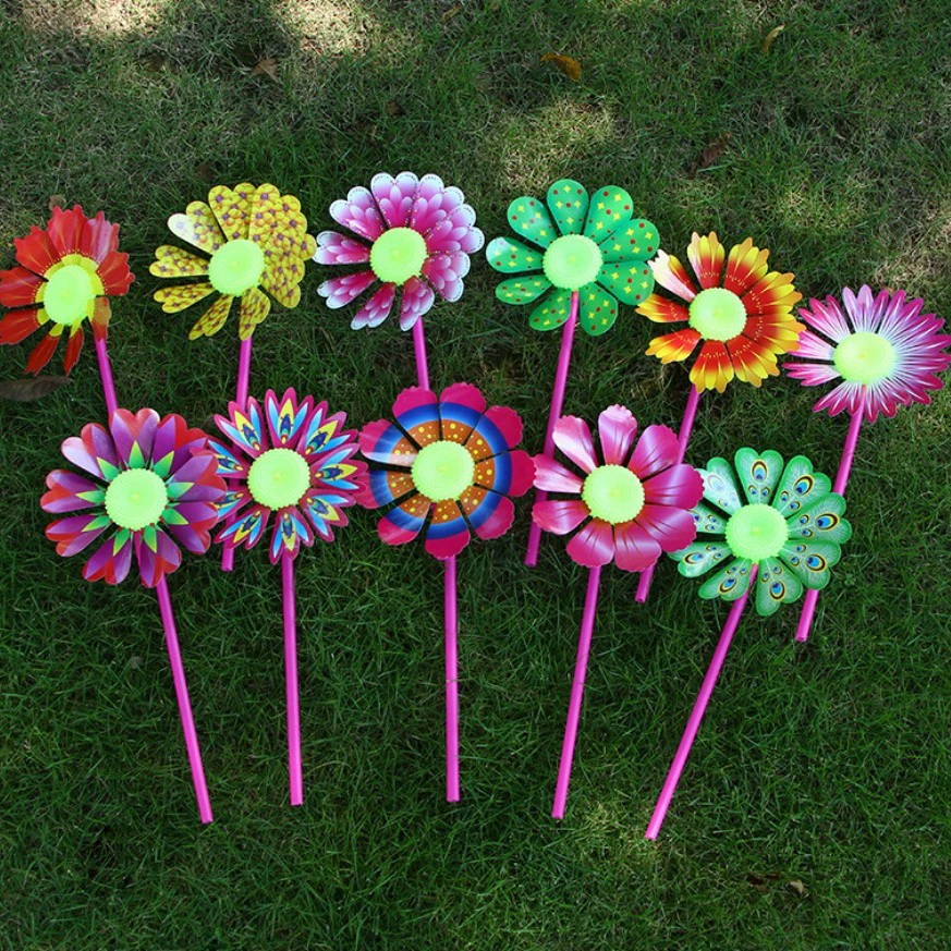 Новая маленькая солнечная ветряная мельница с цветочным мультяшным узором