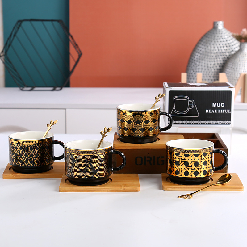 欧式陶瓷杯创意咖啡杯碟带木托盘金纹马克杯土耳其咖啡杯礼品套装