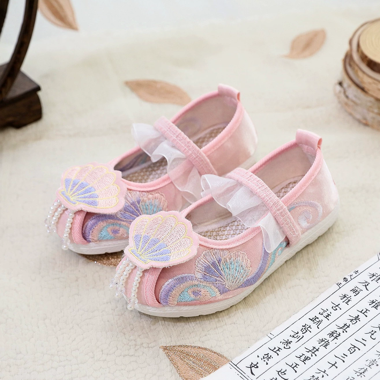 Детская весенняя обувь с вышивкой, обувь ханьфу с вышивкой ракушек, детская обувь в китайском стиле, антикварная Ханьская обувь, Тканевая обувь для девочек Old Beijing