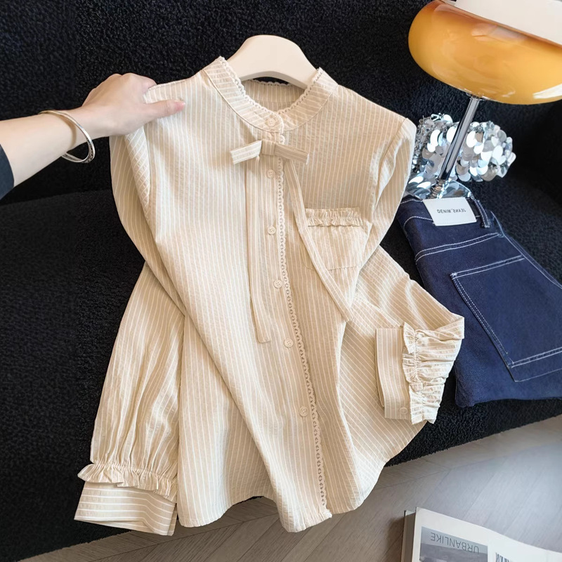 Real Shot of a Women's Long-Sleeve Shirt with Stand Collar, Lace Trim, Cream-Colored Stripes, and Tie-Up Design, New Early Spring 2026 Design