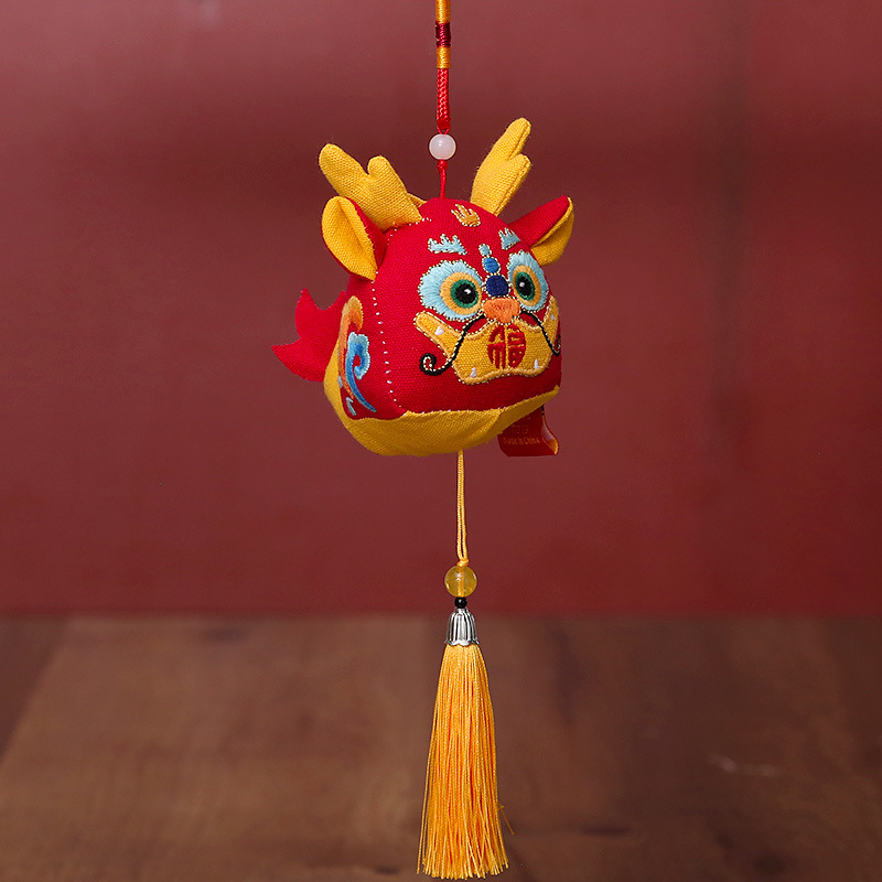 Bordado de tela fu largo pequeño colgante dragón año Zodiaco mascota juguete de peluche Reunión Anual regalo cinco Fu muñeca larga