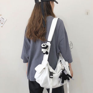 ins��ϵԭ�ް����L�C�ܹ��b������Ů�n�ٴɫ�W���μ�б���