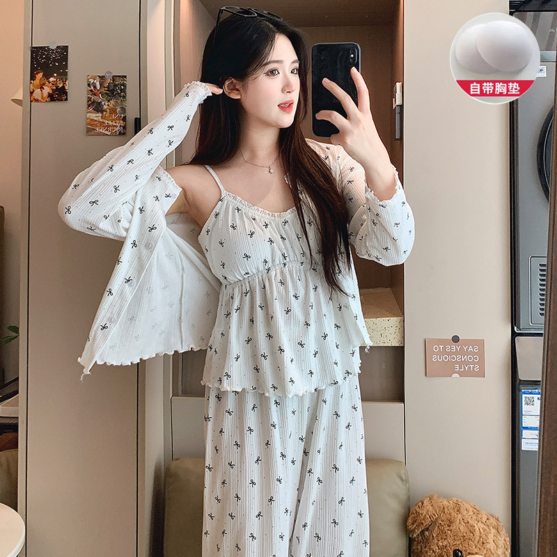 Japanese-Style Polka Dot Women's Three-Piece Pajama Set, New Spring and Autumn Student High-Value Cardigan Long-Sleeve Loungewear Suitable for Outdoor Wear