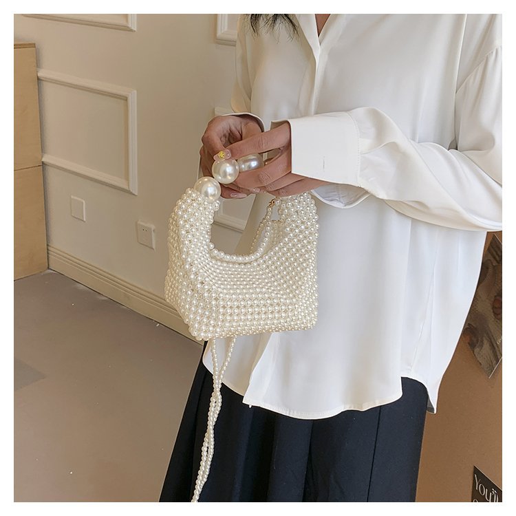 571g Weight Open Closure Type Single Shoulder Strap Strap Type Crossbody Bag Bags Type Holiday, Party Occasion Plastic Material Solid Color Pattern All Seasons Season Women's Gender Elegant, Classic Style Style Square Shape Small Size Women's Small Plastic Solid Color Elegant Classic Style Square Open Crossbody Bag 21