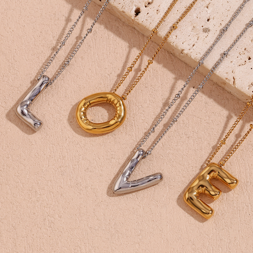 1 Piece Quantity PVD Coated Real Gold Plated Letter 316L Stainless Steel Simple Style Waterproof Non Tarnish Surgical Steel 316L Stainless Steel Pendant Necklace